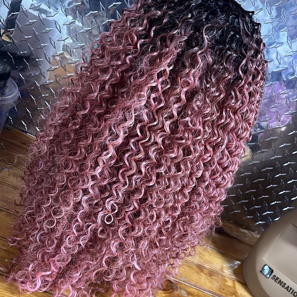 Dark root pink water wave look lace front 💞 - Picture 4 of 5